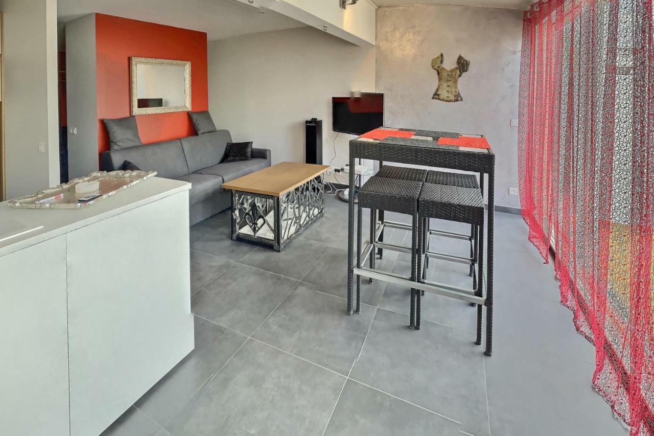 Le Donjon Villa Bdsm Port Nature Village Cap D'Agde Naturiste المظهر الخارجي الصورة